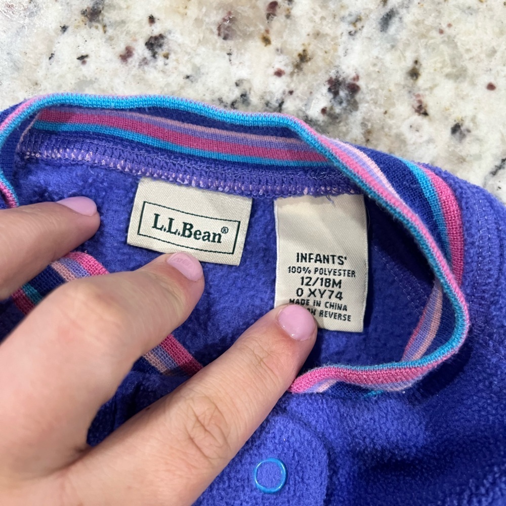 L.L. Bean Fleece Infants onesie - Picture 5 of 6